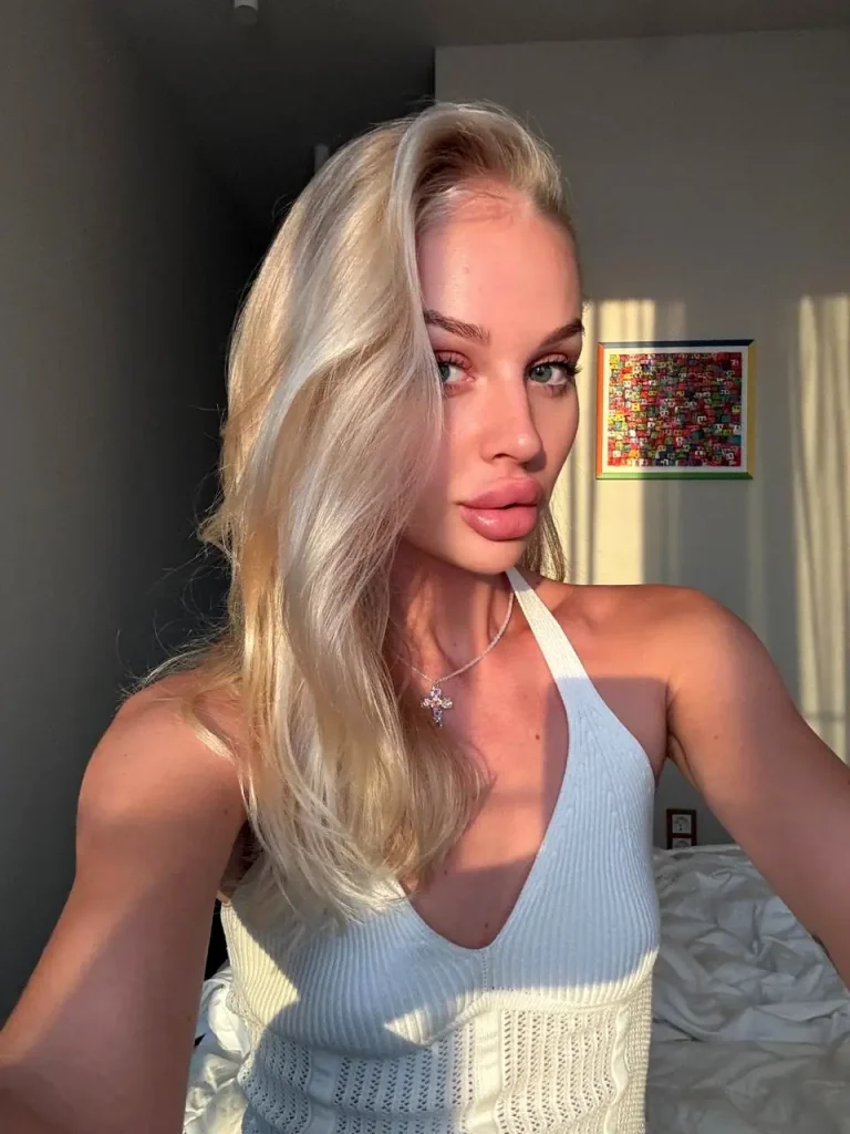 Имя: Астра Возраст: 23 Вес: 53