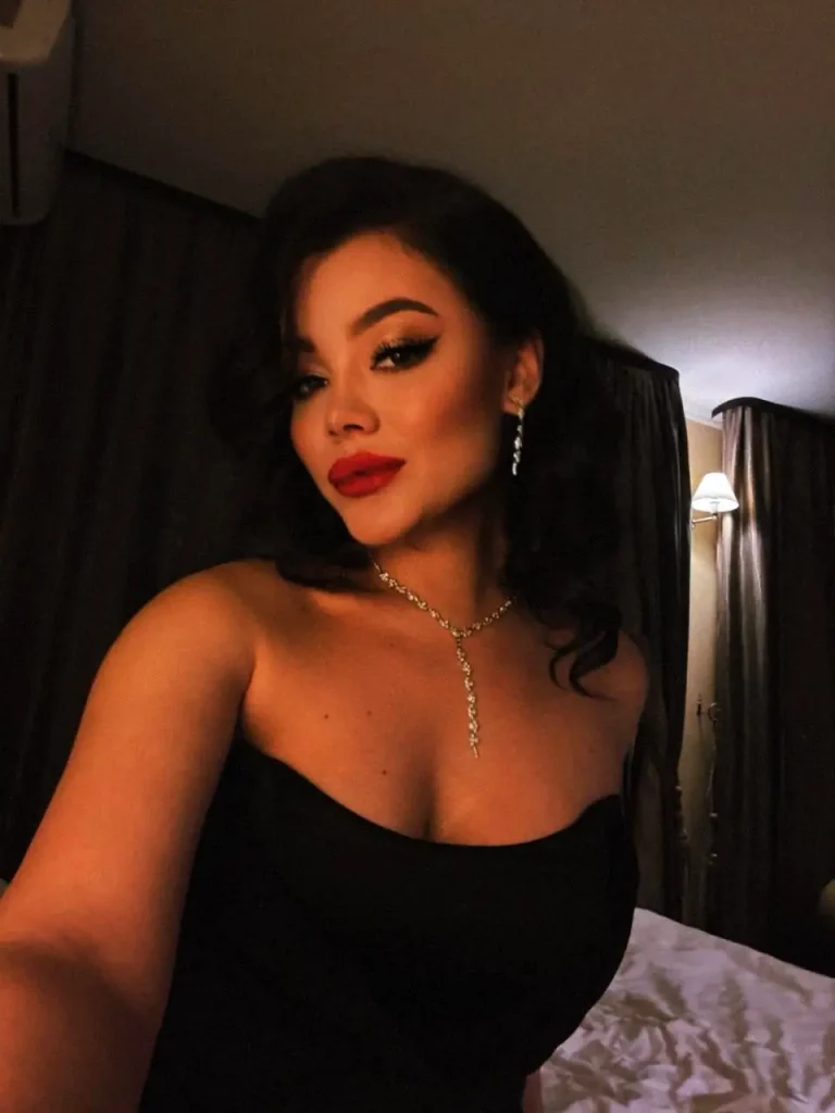 Имя: Герда Возраст: 22 Вес: 60